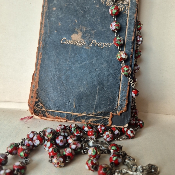 Floral Beaded Rosary with Silver Cross - Picture 2 of 8